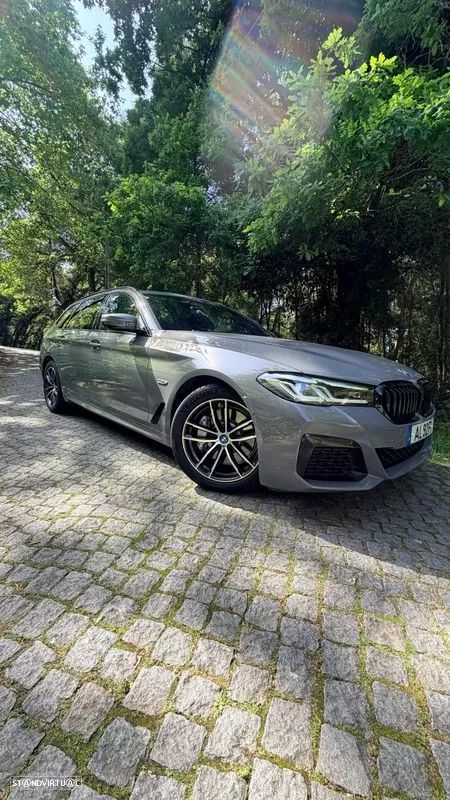 BMW 530 e Pack Desportivo M - 6