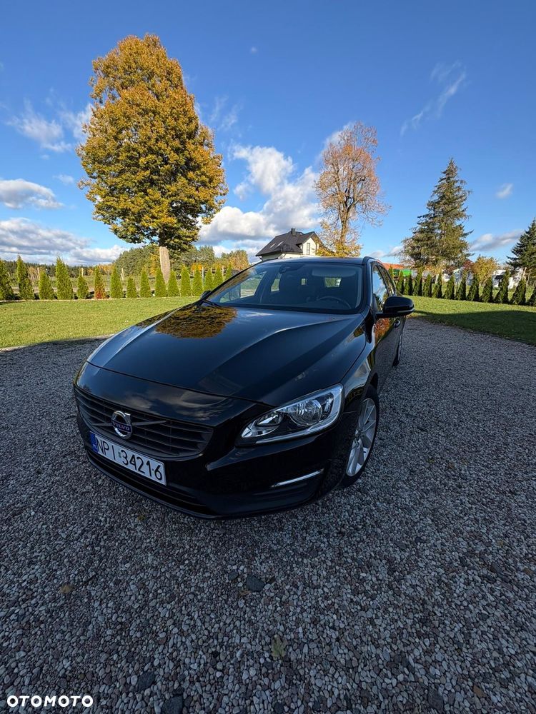 Volvo V60 D2 Drive-E Momentum - 19