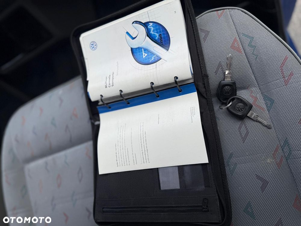 Volkswagen Transporter - 15