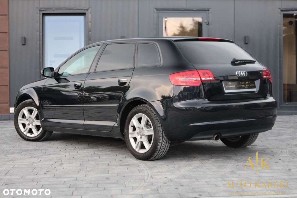 Audi A3 Sportback - 6