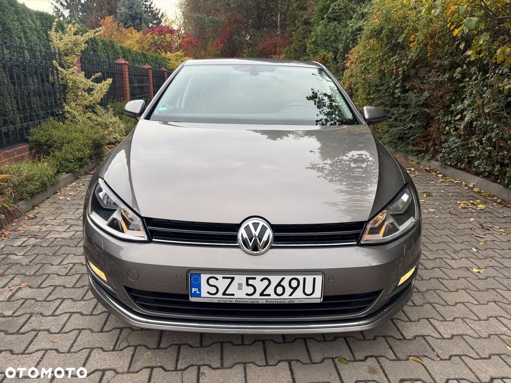 Volkswagen Golf 1.6 TDI BlueMotion Technology Lounge - 39