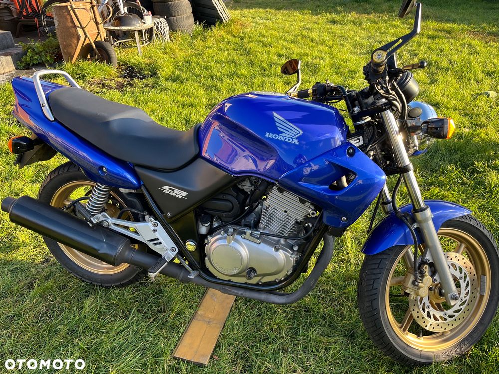 Honda CB - 3