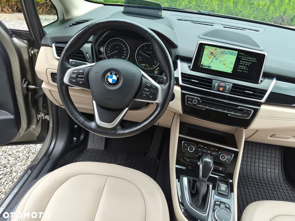 BMW Seria 2 218d Sport-Aut Luxury Line - 12
