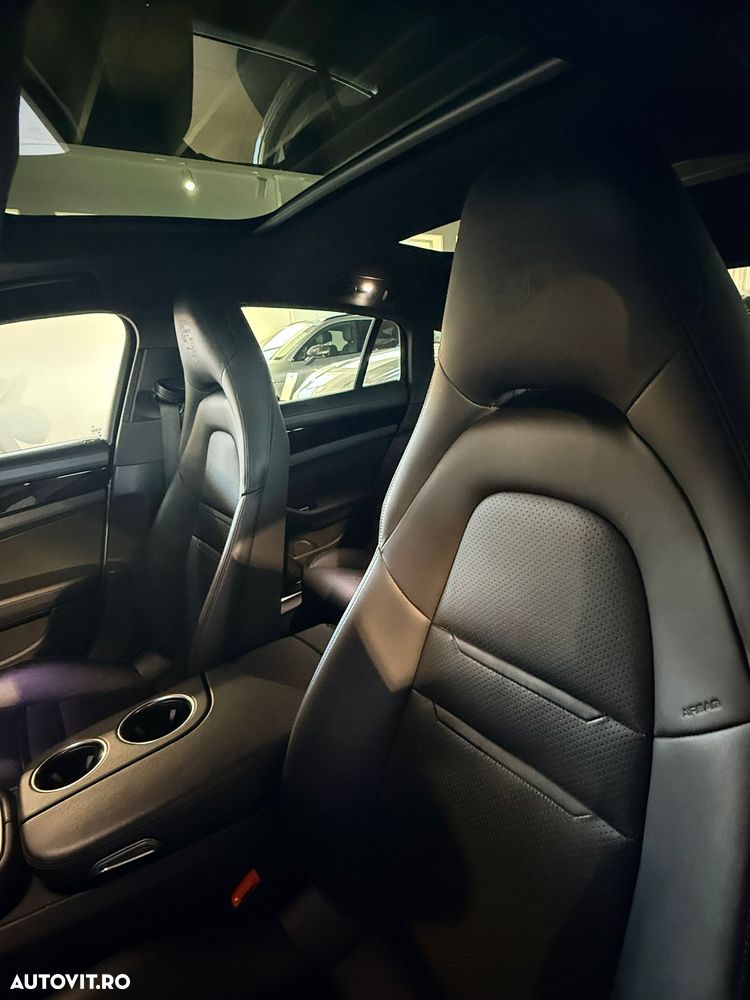 Porsche Panamera 4 E-Hybrid Platinum Edition - 10