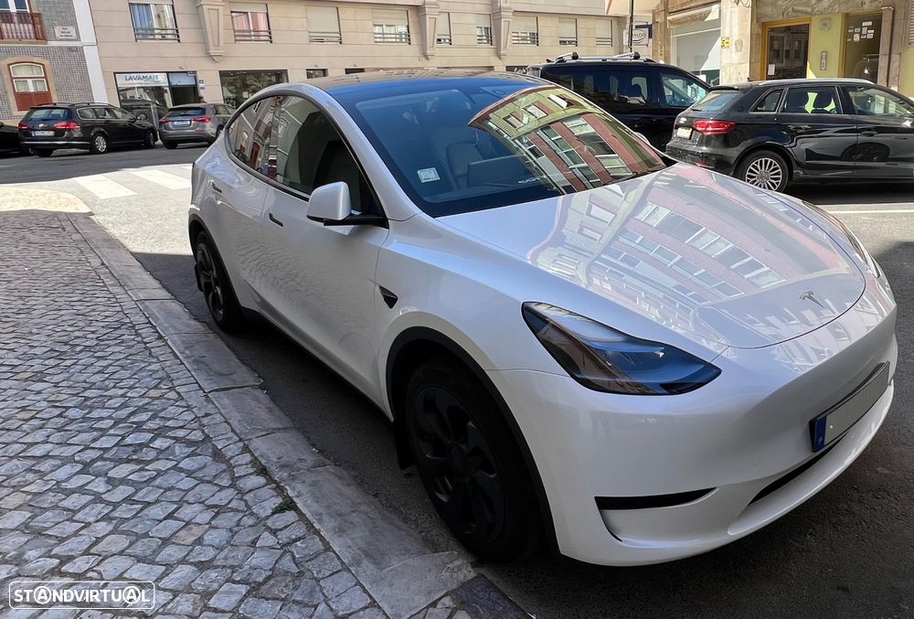 Tesla Model Y Tração Traseira - 25