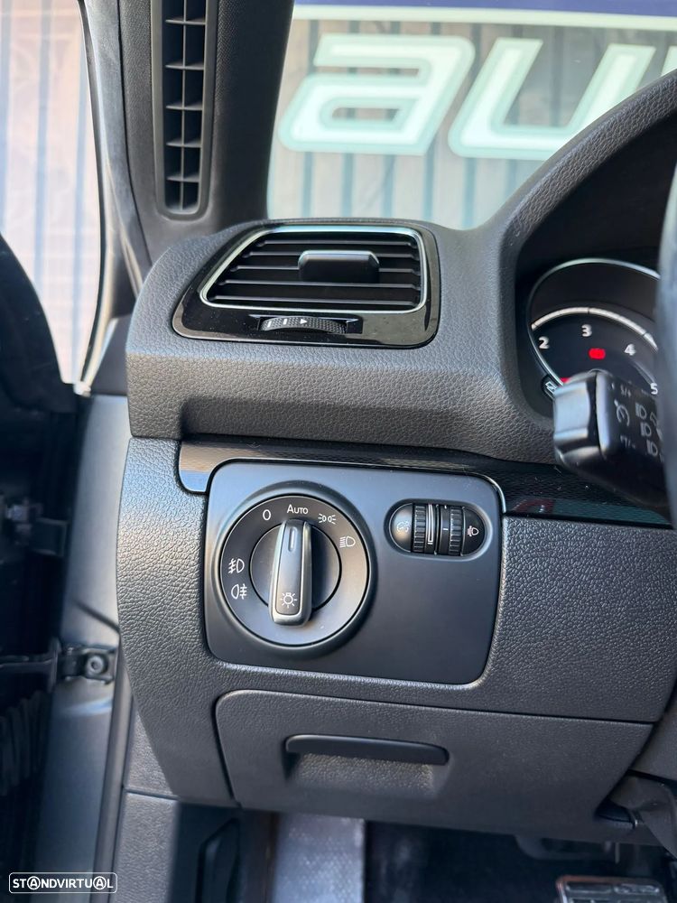 VW Scirocco 2.0 TDI (Blue Motion Technologie) DSG - 14