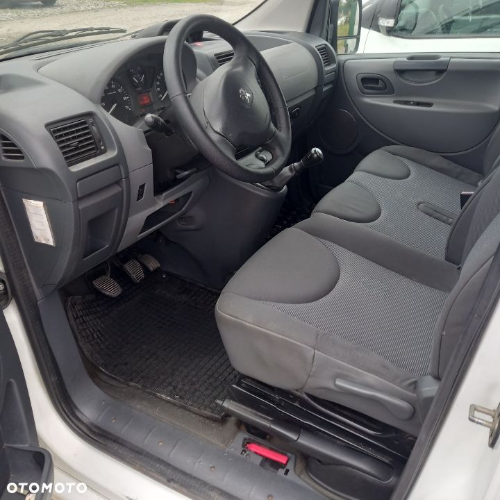 Peugeot EXPERT - 23