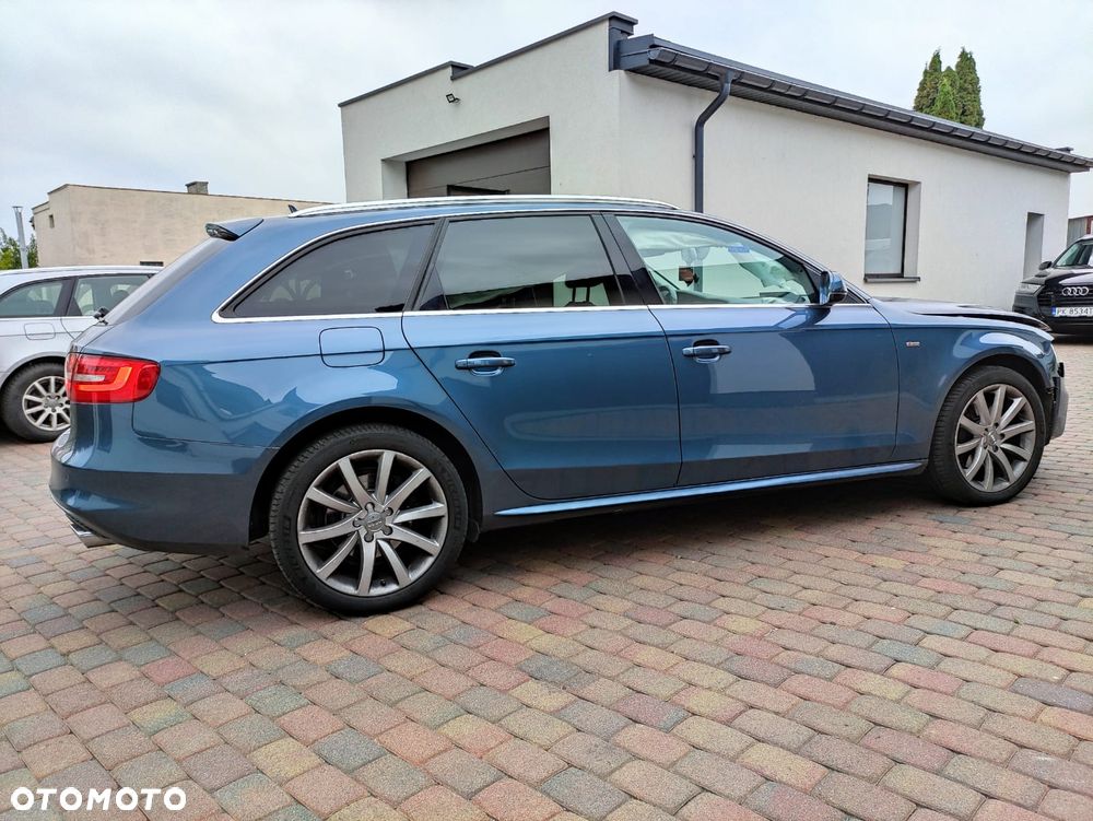 Audi A4 Avant 3.0 TDI - 15