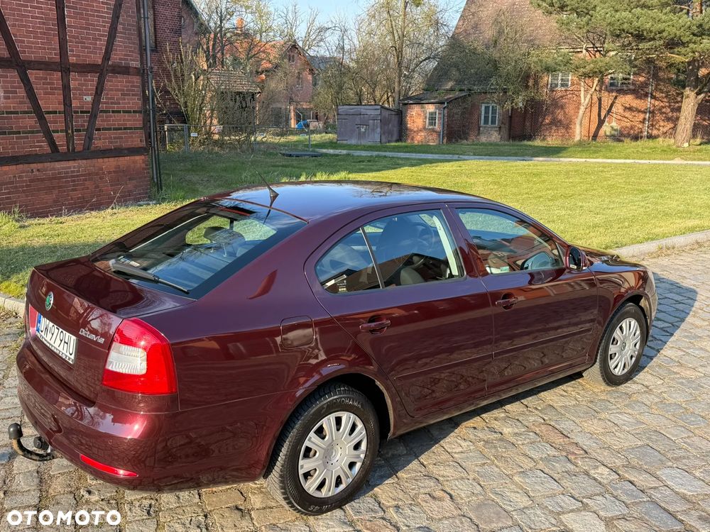 Skoda Octavia 1.4 TSI Ambiente - 9