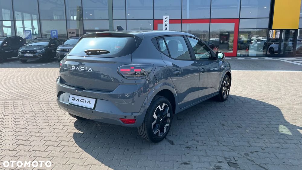 Dacia Sandero - 5