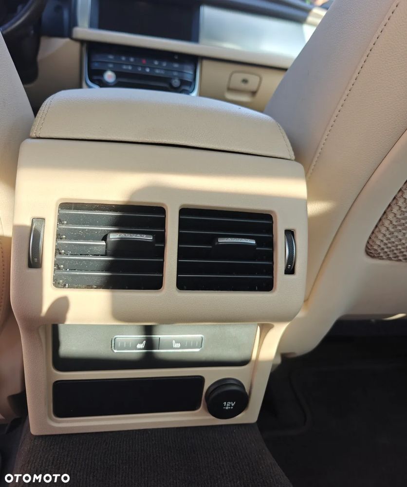 Jaguar XF 25t AWD Prestige - 17