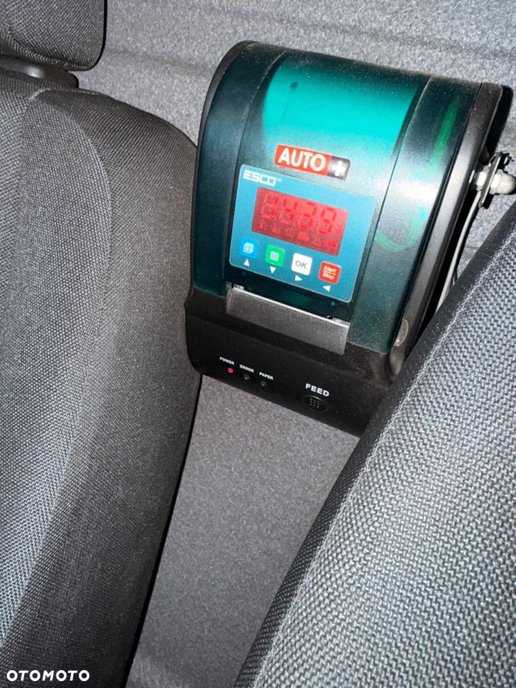 Mercedes-Benz SPRINTER - 11