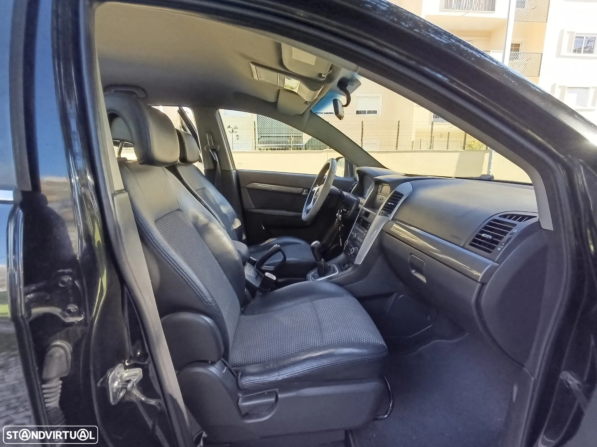 Chevrolet Captiva - 23