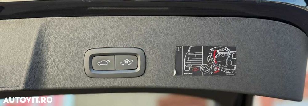 Volvo XC 40 Recharge T4 Twin Engine AT7 Inscription Expression - 14