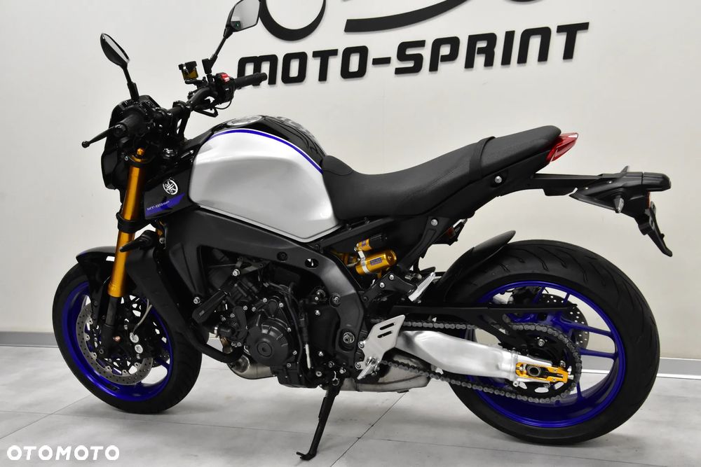 Yamaha MT - 7