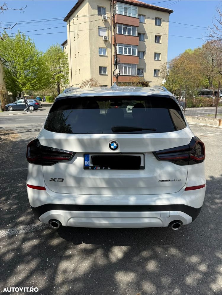 BMW X3 xDrive20d AT Luxury Line - 7