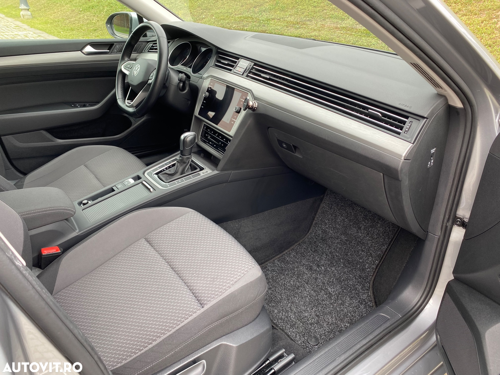 Volkswagen Passat Variant 2.0 TDI DSG Comfortline - 22