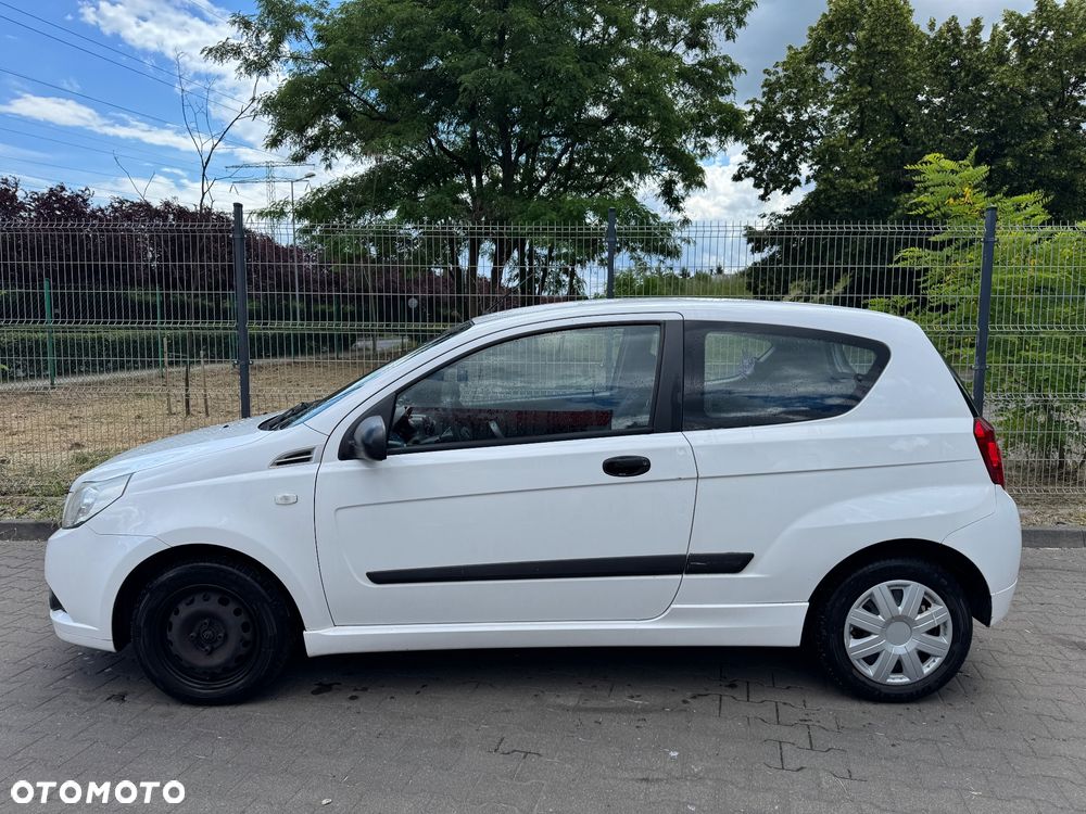 Chevrolet Aveo - 2
