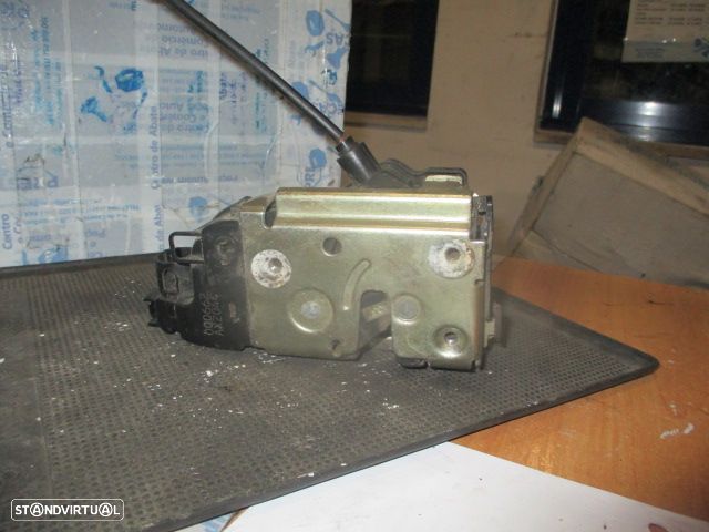 Fecho FEC3334 RENAULT LAGUNA 2004 1.9DCI 120CV 5P CINZA FD 4 PINOS - 3