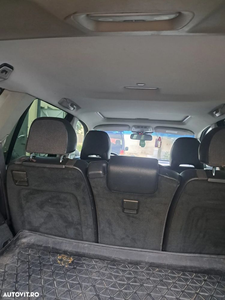 Volvo XC 90 2.4 D Aut. 7 locuri - 12