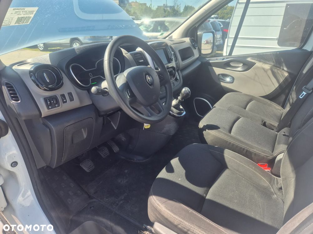 Renault Trafic - 9