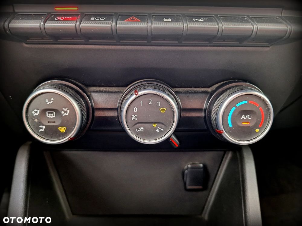 Dacia Duster 1.6 SCe Ambiance S&S - 16