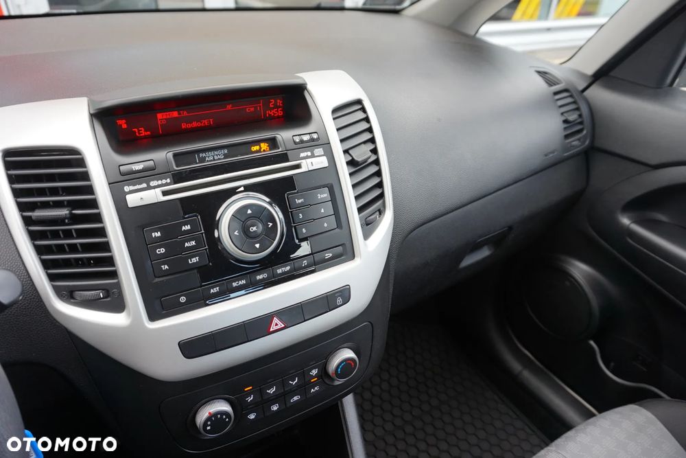 Kia Venga 1.4 M - 14