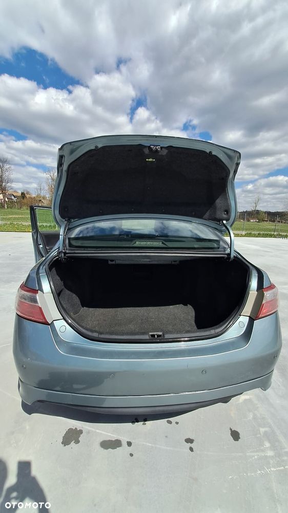 Toyota Camry - 3