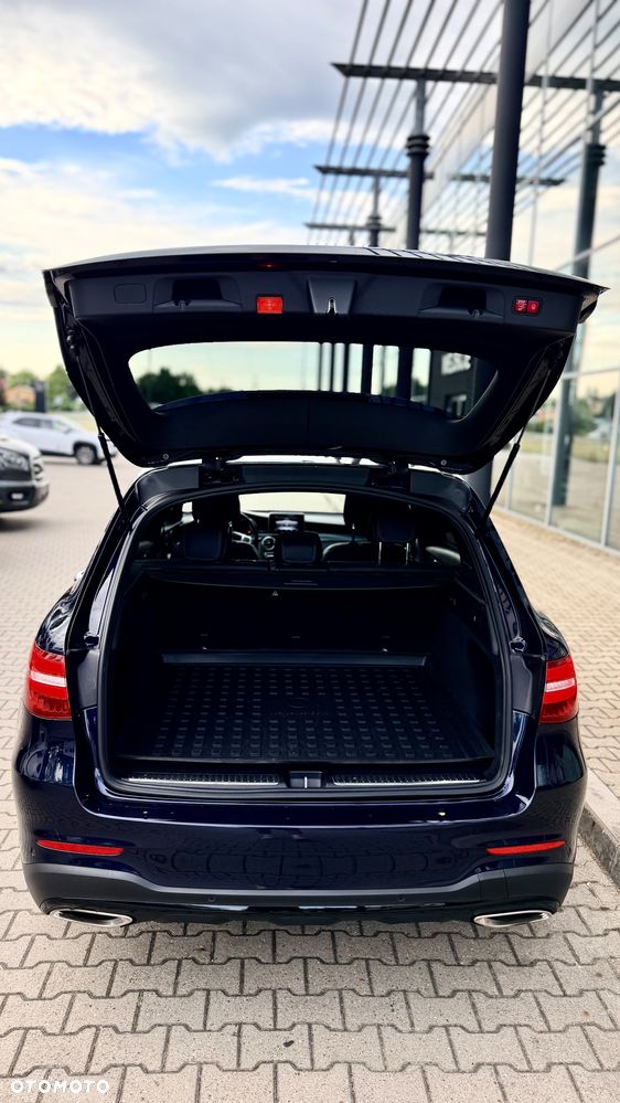 Mercedes-Benz GLC - 9
