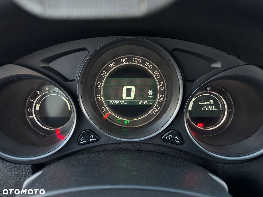 Citroën C4 BlueHDi 120 Stop&Start Selection - 17