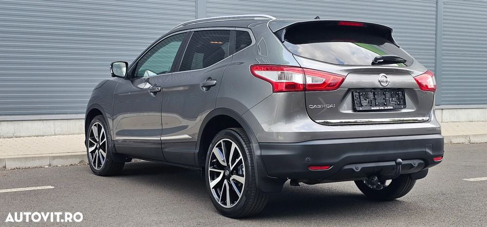 Nissan Qashqai 1.6 DCI Xtronic TEKNA - 22