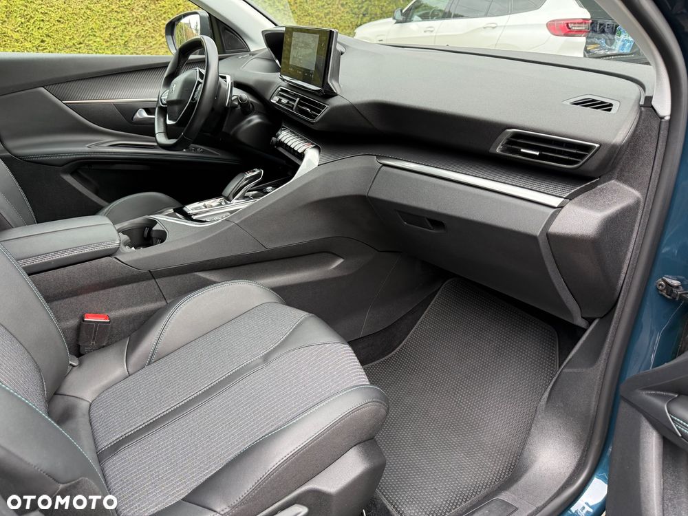 Peugeot 3008 225 e-EAT8 Allure Pack - 11