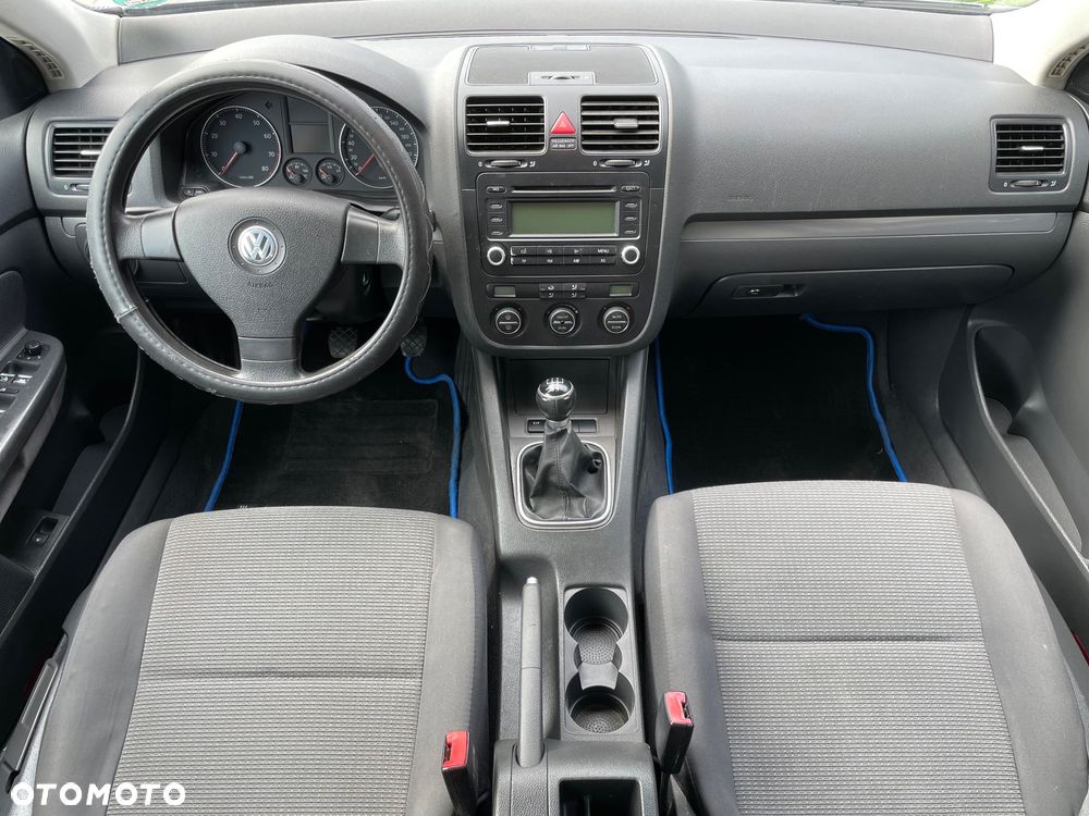 Volkswagen Jetta 1.6 Comfortline - 7