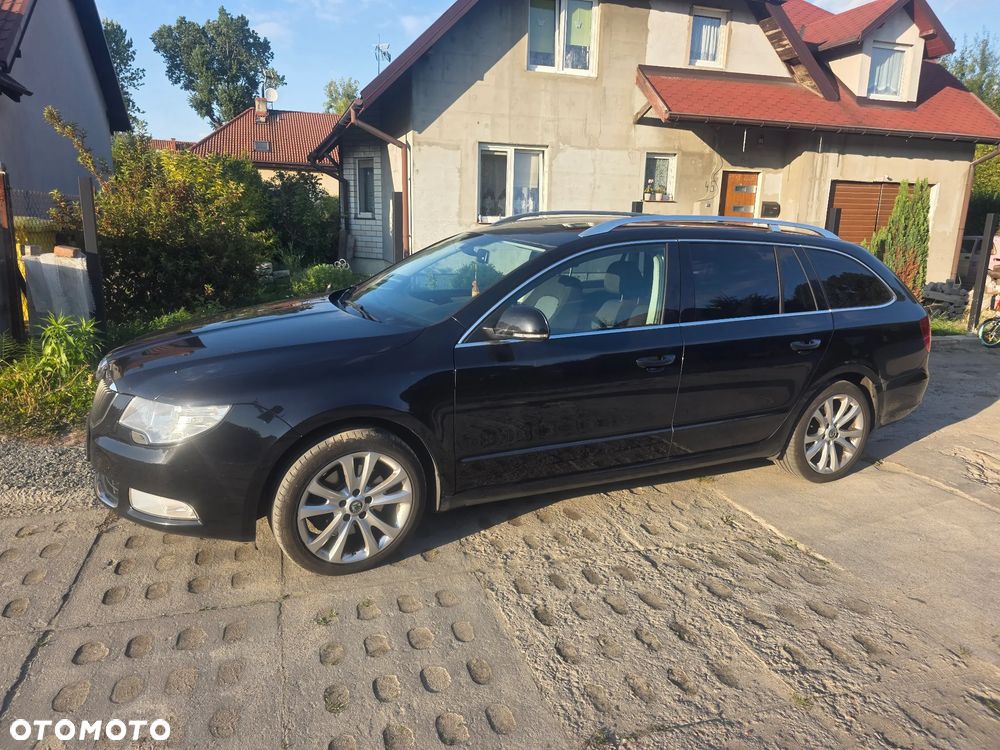 Skoda Superb 1.8 TSI Ambition DSG - 5