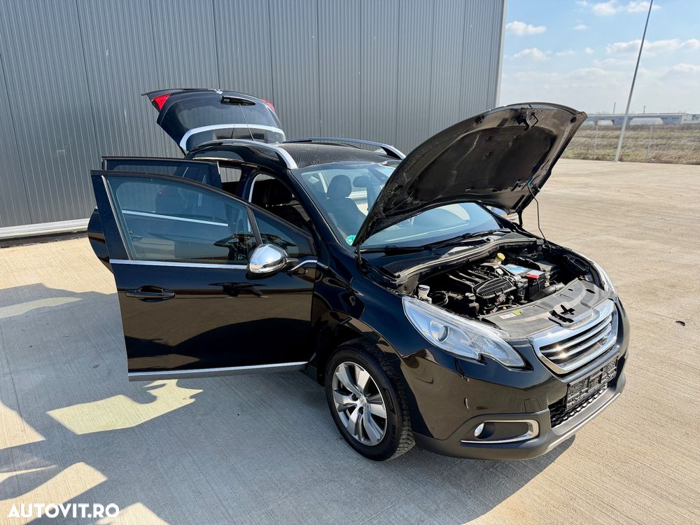 Peugeot 2008 82 VTI Allure - 30