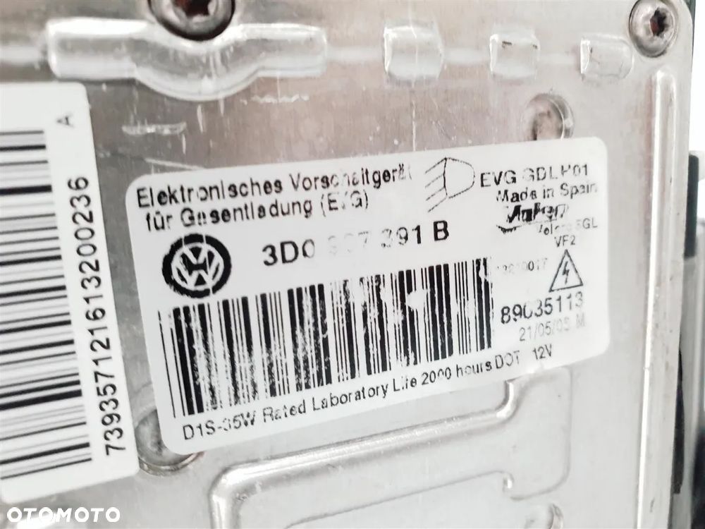 VW PASSAT B6 3C0 05-08r PRAWA LAMPA PRZÓD XENON EU - 8