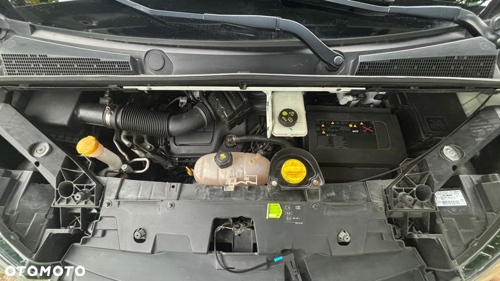 Renault Trafic - 18