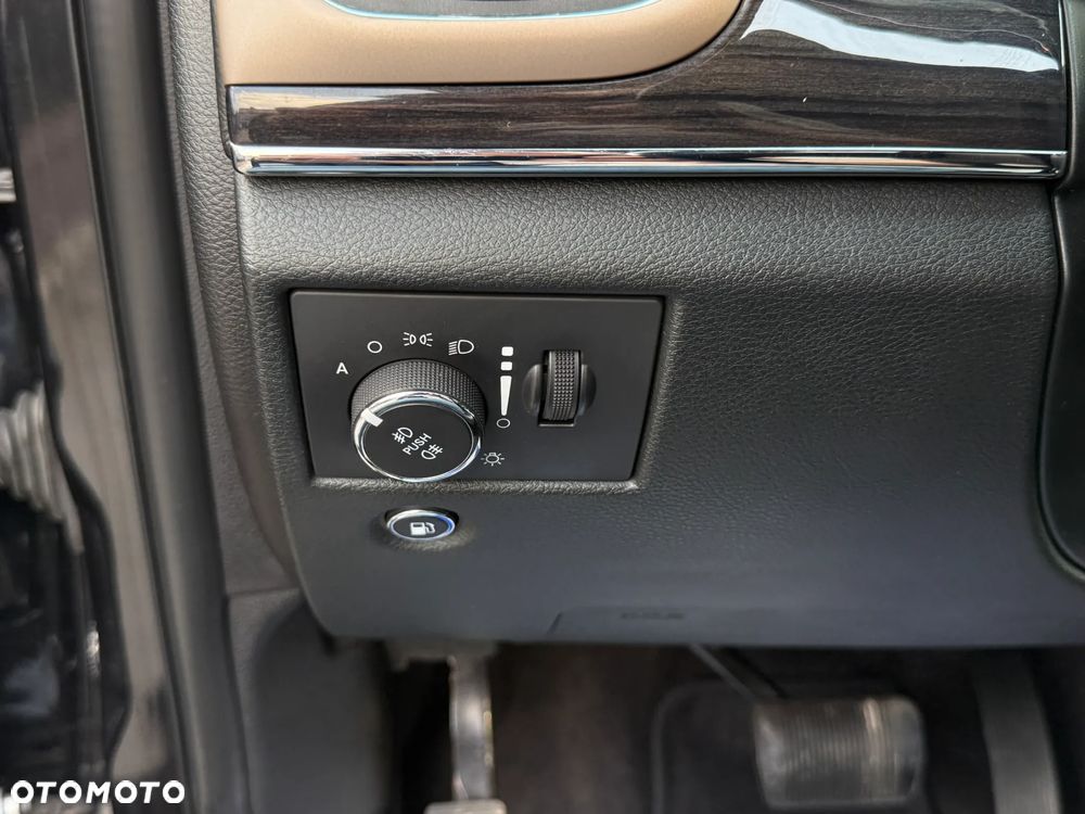 Jeep Grand Cherokee 3.0 CRD Overland - 25