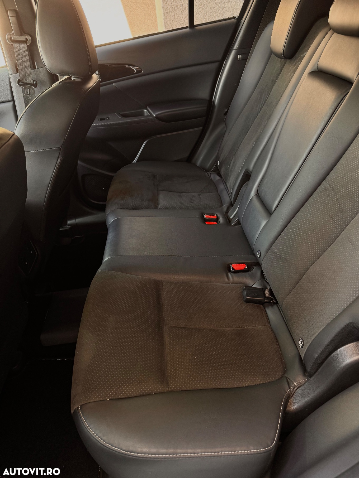 Mitsubishi Eclipse-Cross - 9