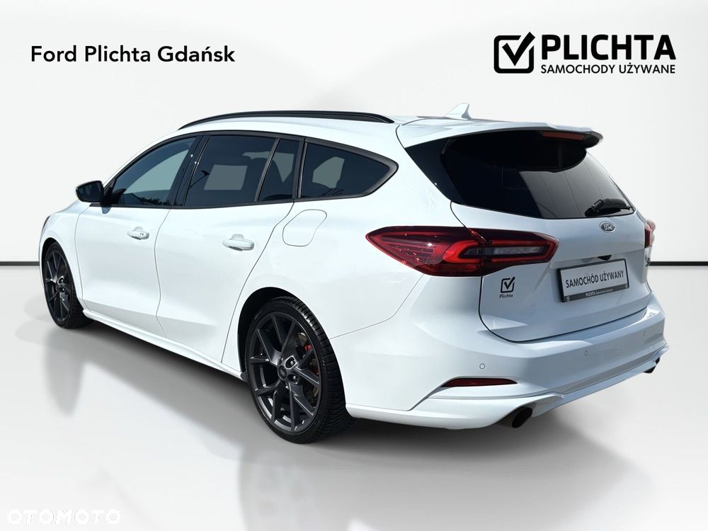 Ford Focus - 8