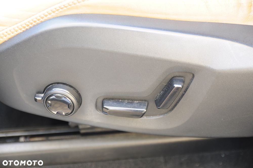 Volvo XC 90 D5 AWD Inscription 7os - 10