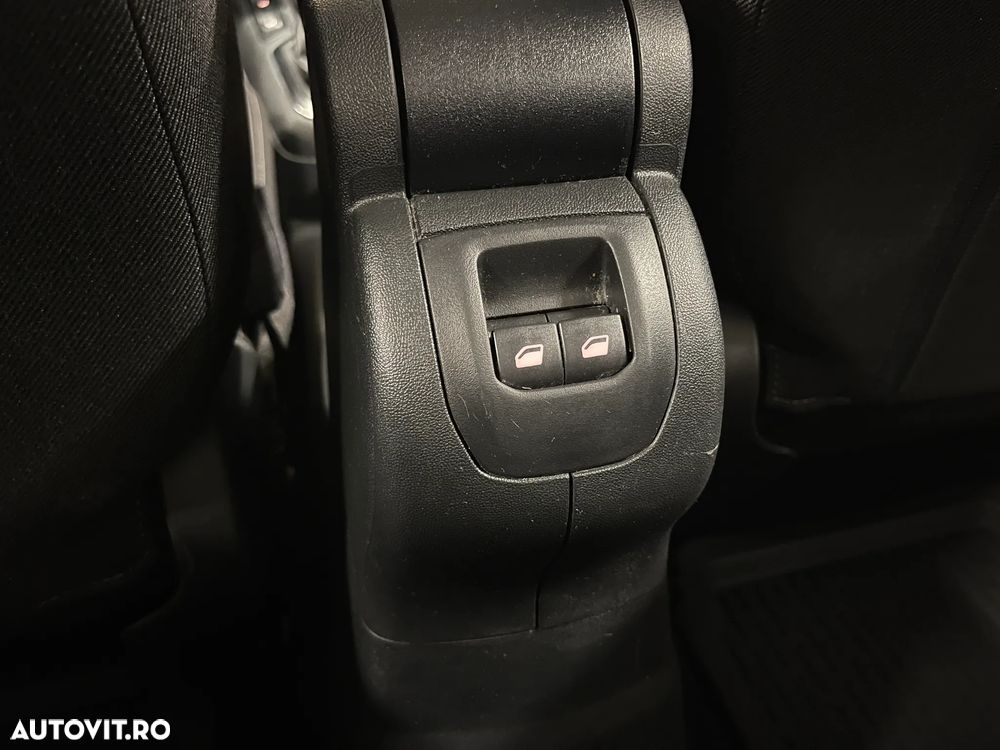 Peugeot 301 1.5 BlueHDI FAP Allure - 22