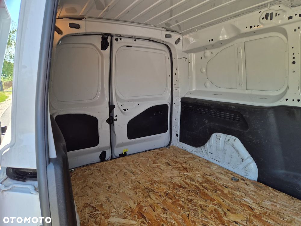 Citroën BERLINGO XL - 20