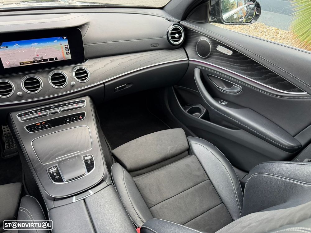 Mercedes-Benz E 300 de AMG Line - 25