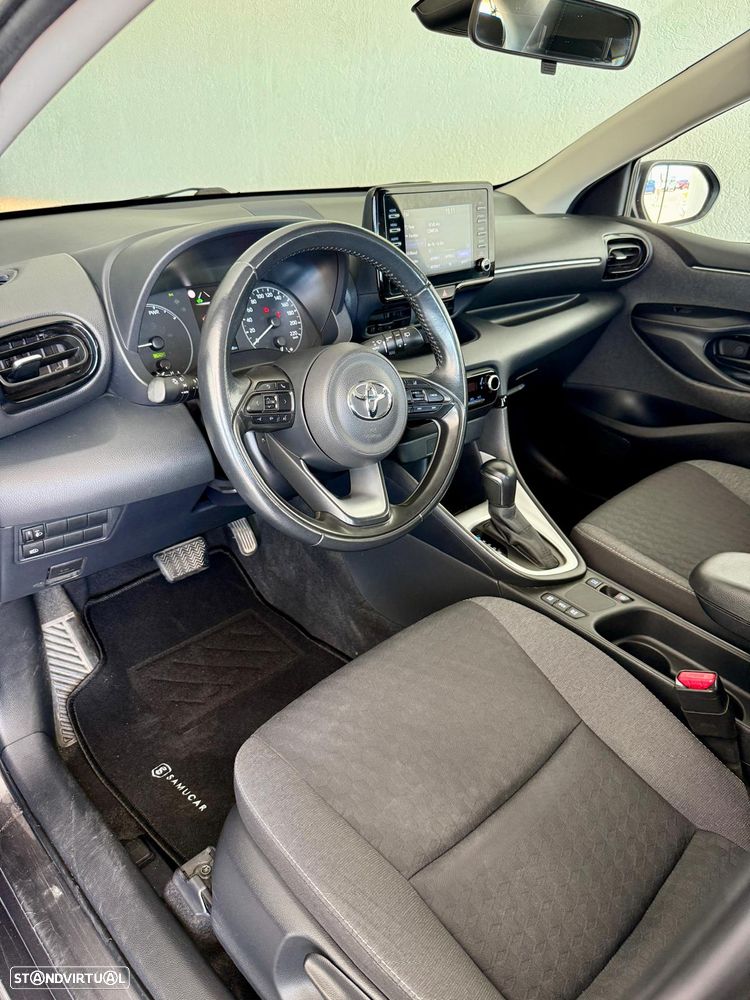 Toyota Yaris 1.5 HDF Comfort Plus - 14
