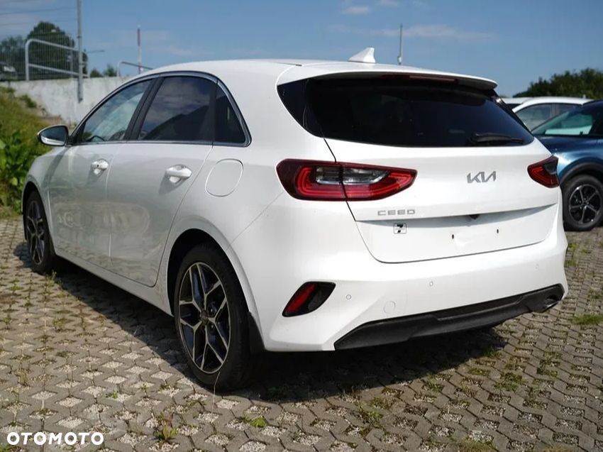 Kia Ceed 1.5 T-GDI Tribute DCT - 6