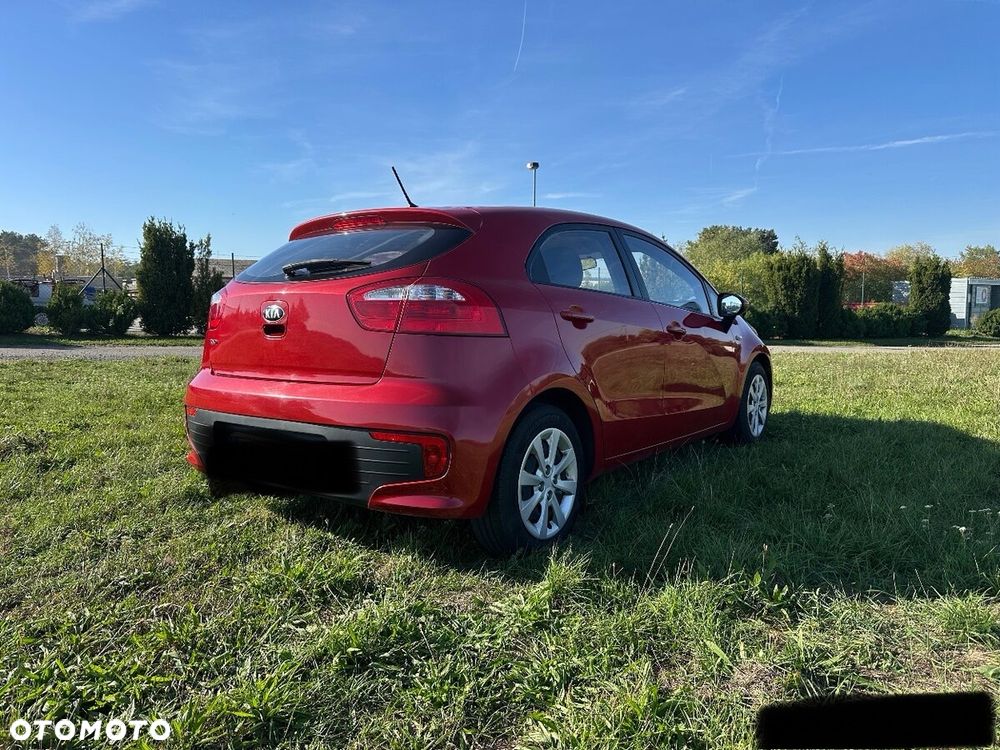 Kia Rio 2016 photo 3