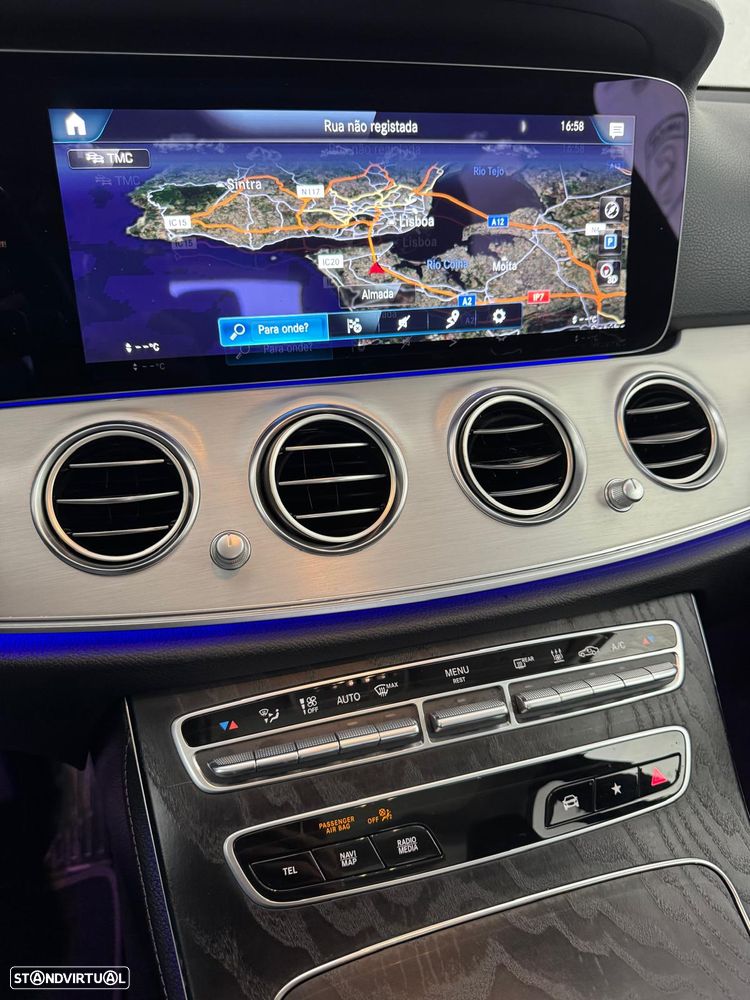 Mercedes-Benz E 300 Bluetec Hybrid Avantgarde - 24