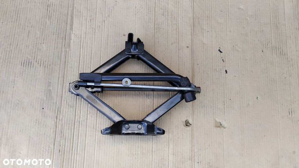 Koło dojazdowe R16  Ford Focus , Puma , Mondeo , C-max + zestaw szybka wysyłka - 18