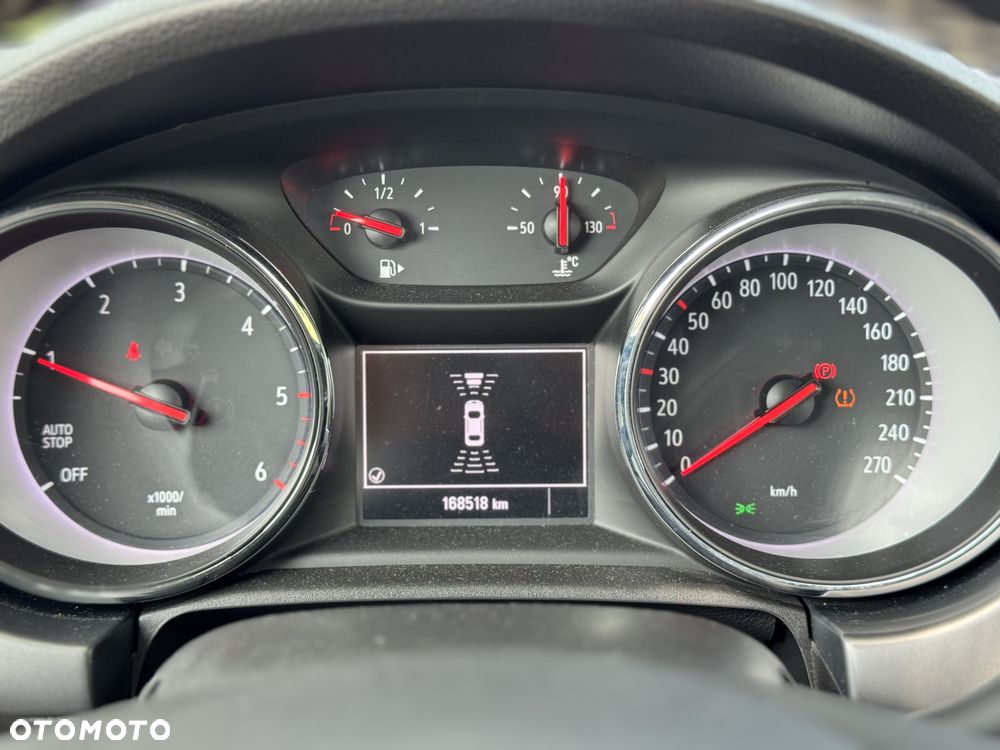 Opel Astra 1.6 CDTI Dynamic S&S - 20
